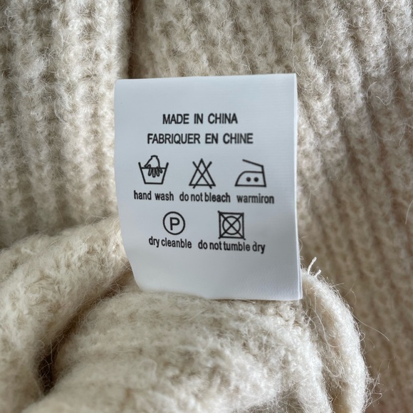 NWT Nasty Gal camel cream fold over turtleneck sweater balloon sleeves | S/M - Picture 10 of 10